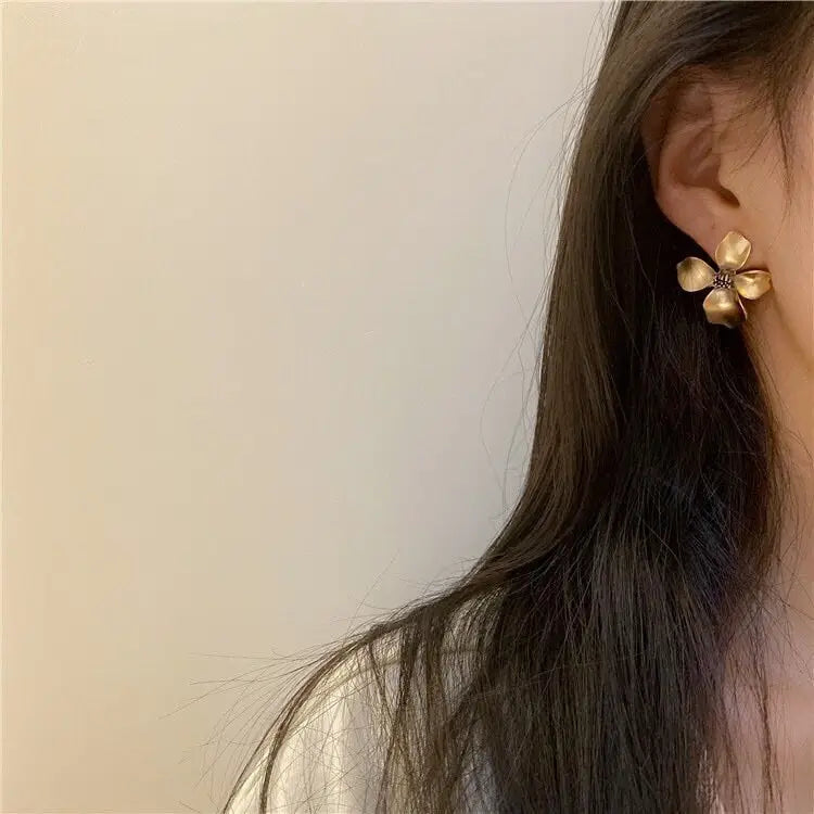 Gold Flower Stud Earrings