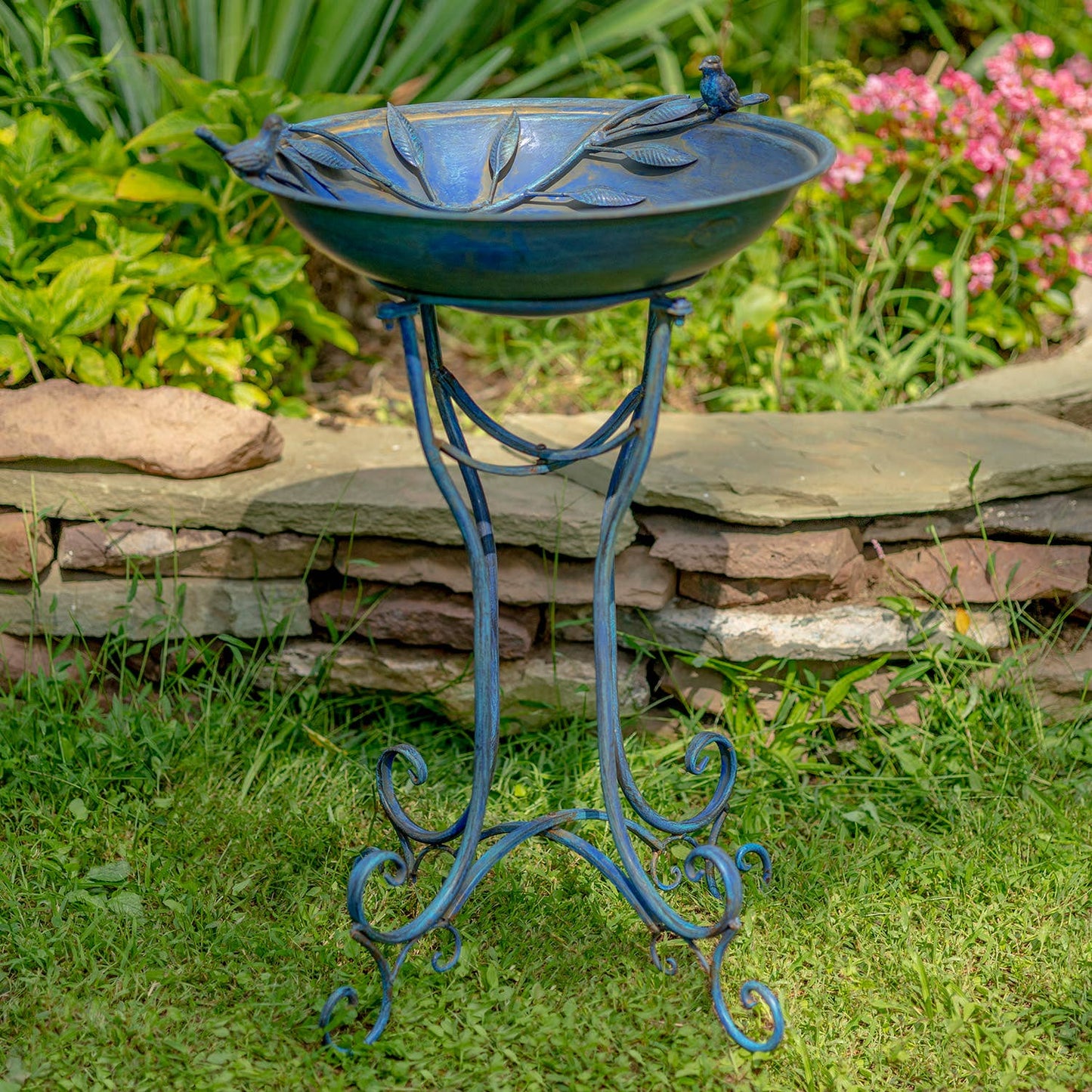 "Two Birds" Iron Birdbath - 3 Color Options