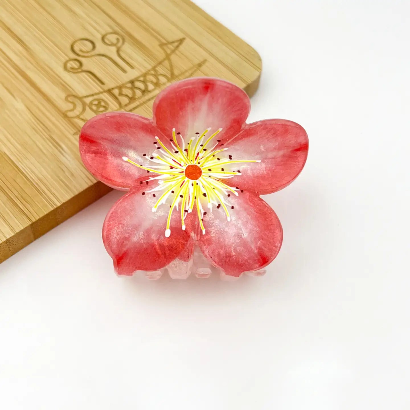 Plum Blossom Hair Claw, clip
