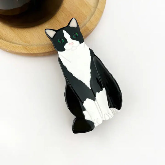 Sitting Cat Hair Claw
