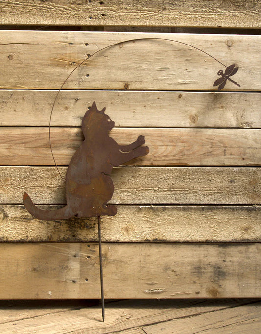 Cat and Dragonfly stake