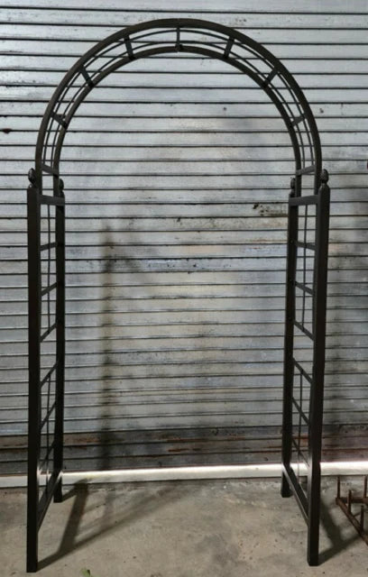 Pineapple Arbor