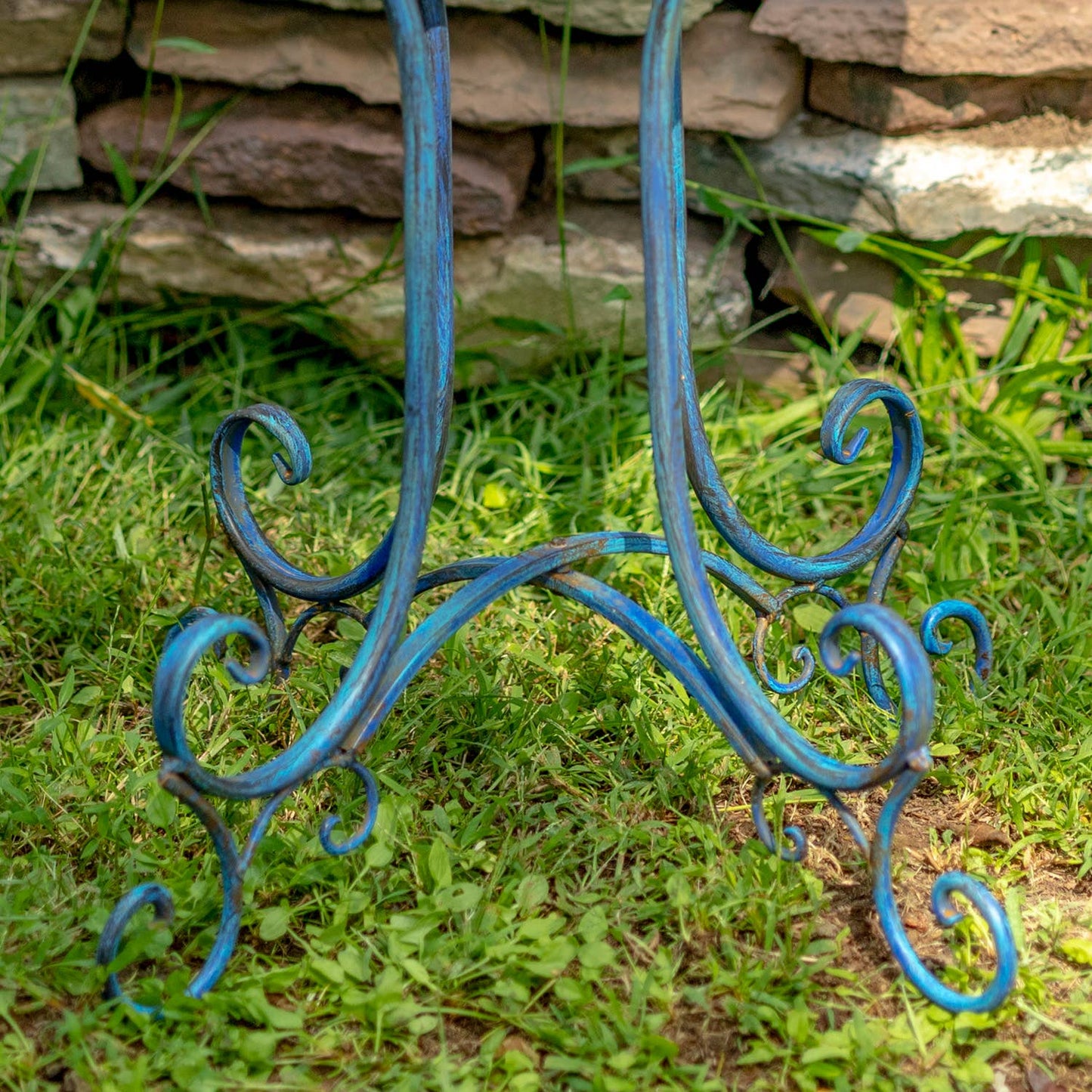 "Two Birds" Iron Birdbath - 3 Color Options