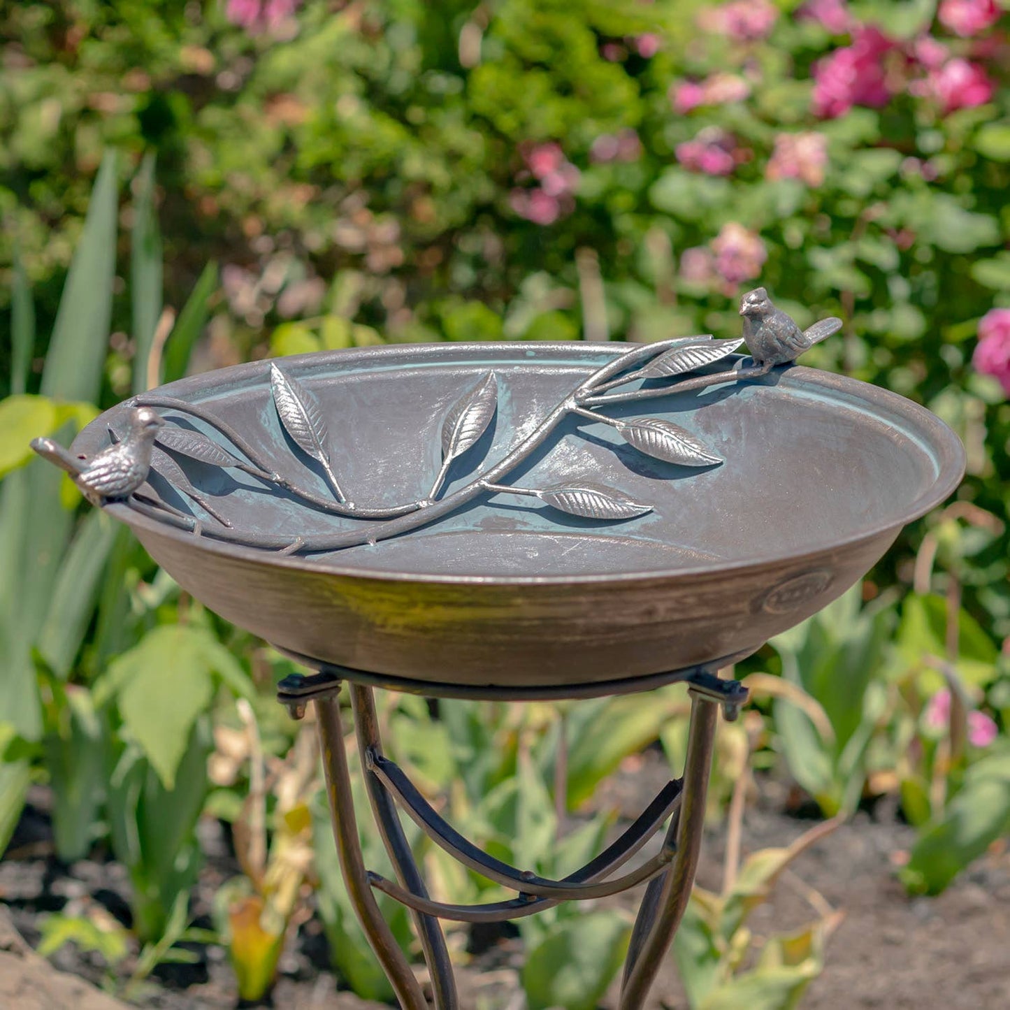 "Two Birds" Iron Birdbath - 3 Color Options