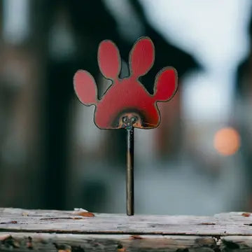 Dog Paw Stake