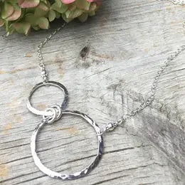 Two's Company Necklace, double circle, silver