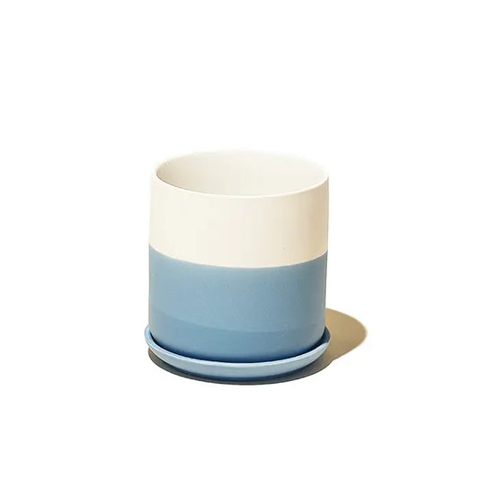 4.5" Devo Pot in 3 colors with saucer