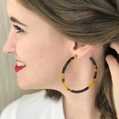 Tortoise Hoops - Full of Class earrings