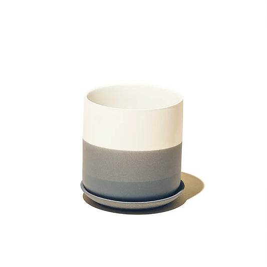4.5" Devo Pot in 3 colors with saucer